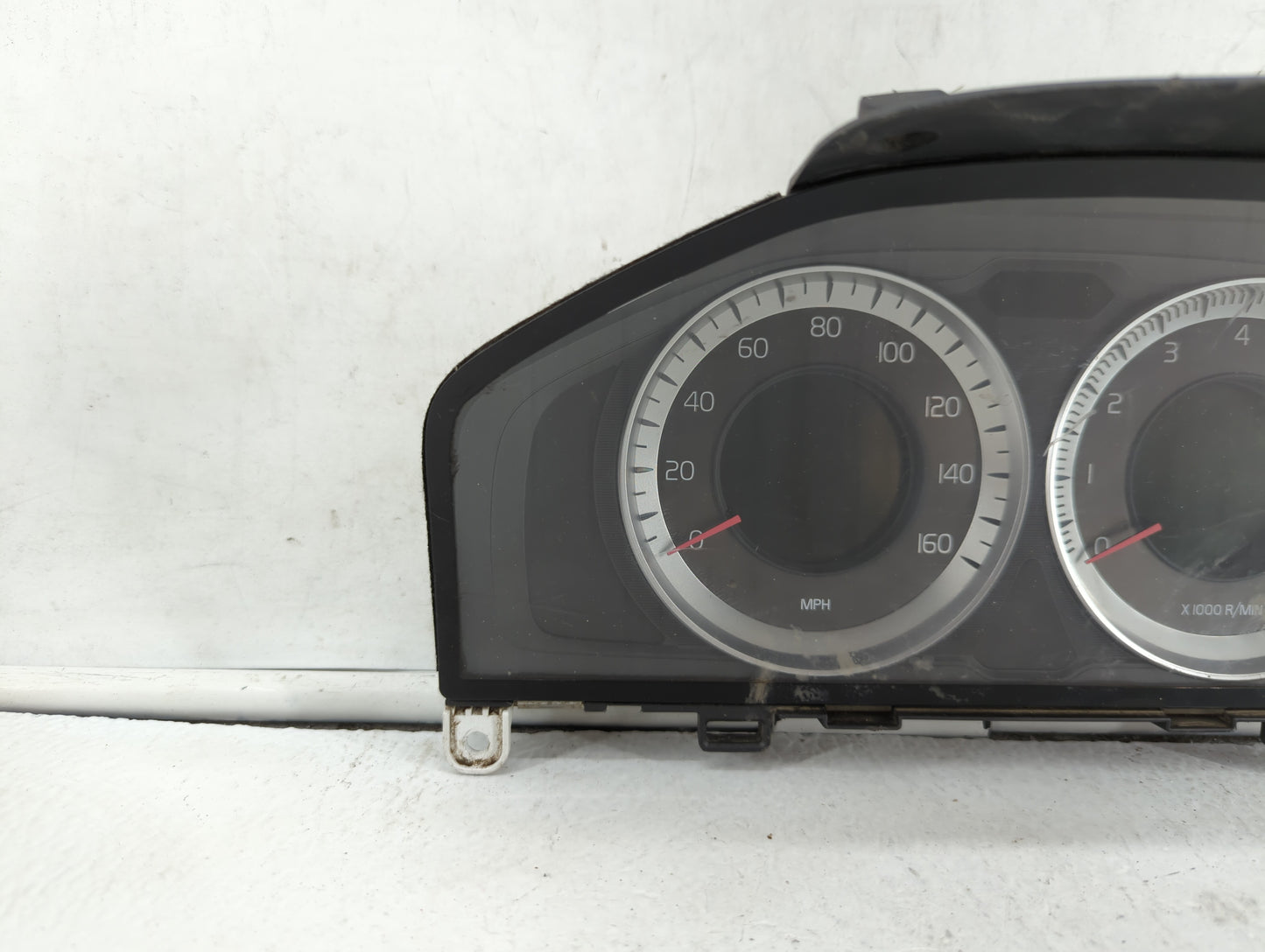 2013 Volvo V60 Instrument Cluster Speedometer Gauges P/N:31343326AA 31296371AB Fits Fits 2011 2012 2014 OEM Used Auto Parts 