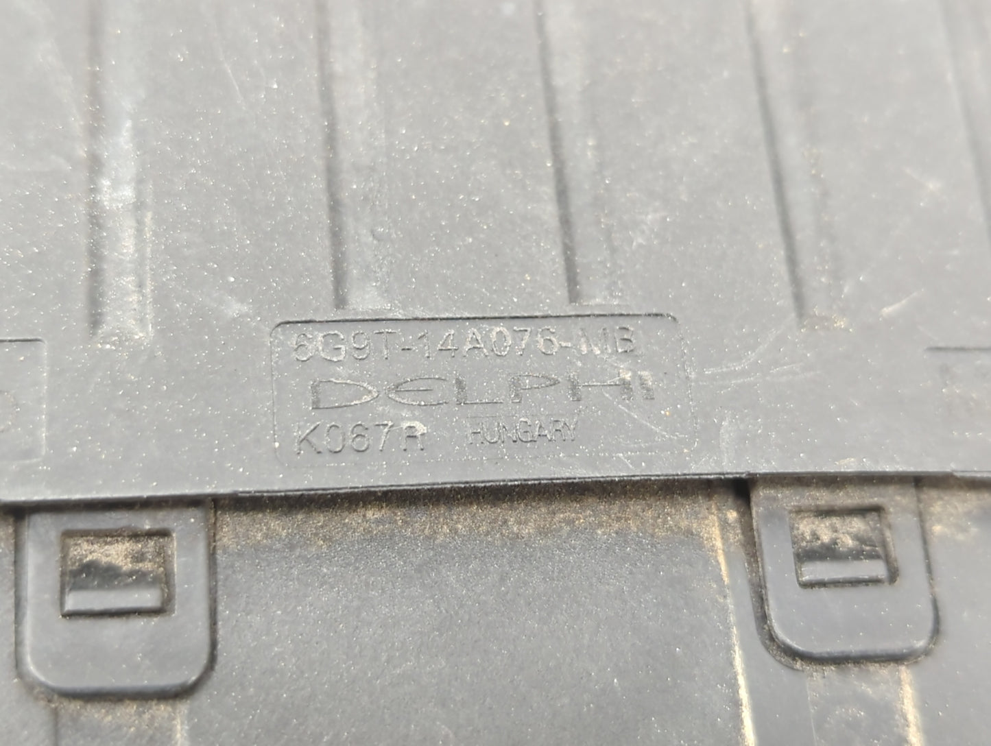 2013 Volvo V60 Fusebox Fuse Box Panel Relay Module P/N:6G9T-14A067-CA Fits Fits 2011 2012 2014 OEM Used Auto Parts - Oemused