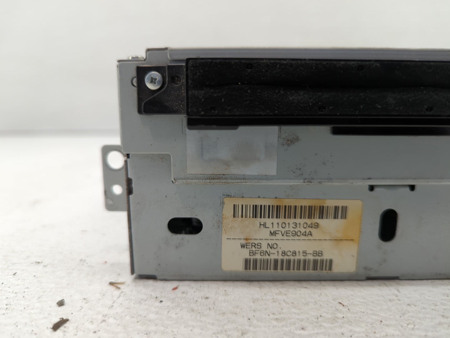 2013-2013 Volvo V60 Am Fm Cd Player Radio Receiver - Oemusedautoparts1.com