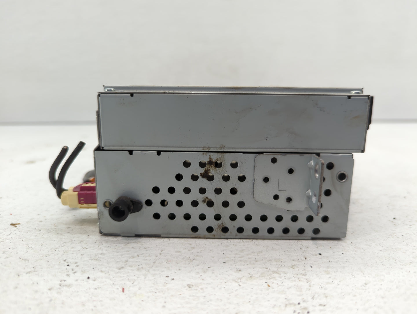 2013-2013 Volvo V60 Am Fm Cd Player Radio Receiver - Oemusedautoparts1.com