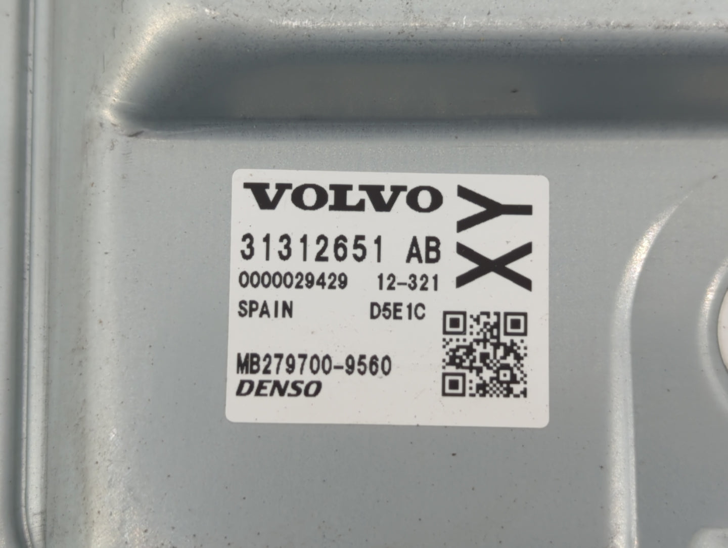 2015-2016 Volvo V60 PCM Engine Control Computer ECU ECM PCU OEM P/N:31312651AB Fits Fits 2013 2014 2015 2016 OEM Used Auto P