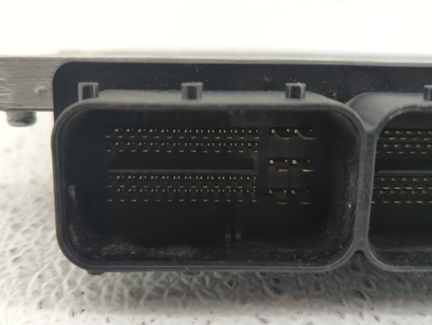 2015-2016 Volvo V60 PCM Engine Control Computer ECU ECM PCU OEM P/N:31312651AB Fits Fits 2013 2014 2015 2016 OEM Used Auto P