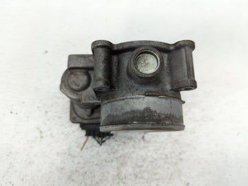 2015-2016 Volvo V60 Throttle Body P/N:31331277 Fits Fits 2013 2014 2015 2016 OEM Used Auto Parts