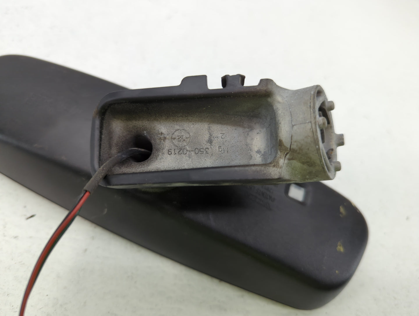 2013 Volvo V60 Interior Rear View Mirror Replacement OEM P/N:E11015891 E11025891 Fits Fits 2011 2012 OEM Used Auto Parts - O