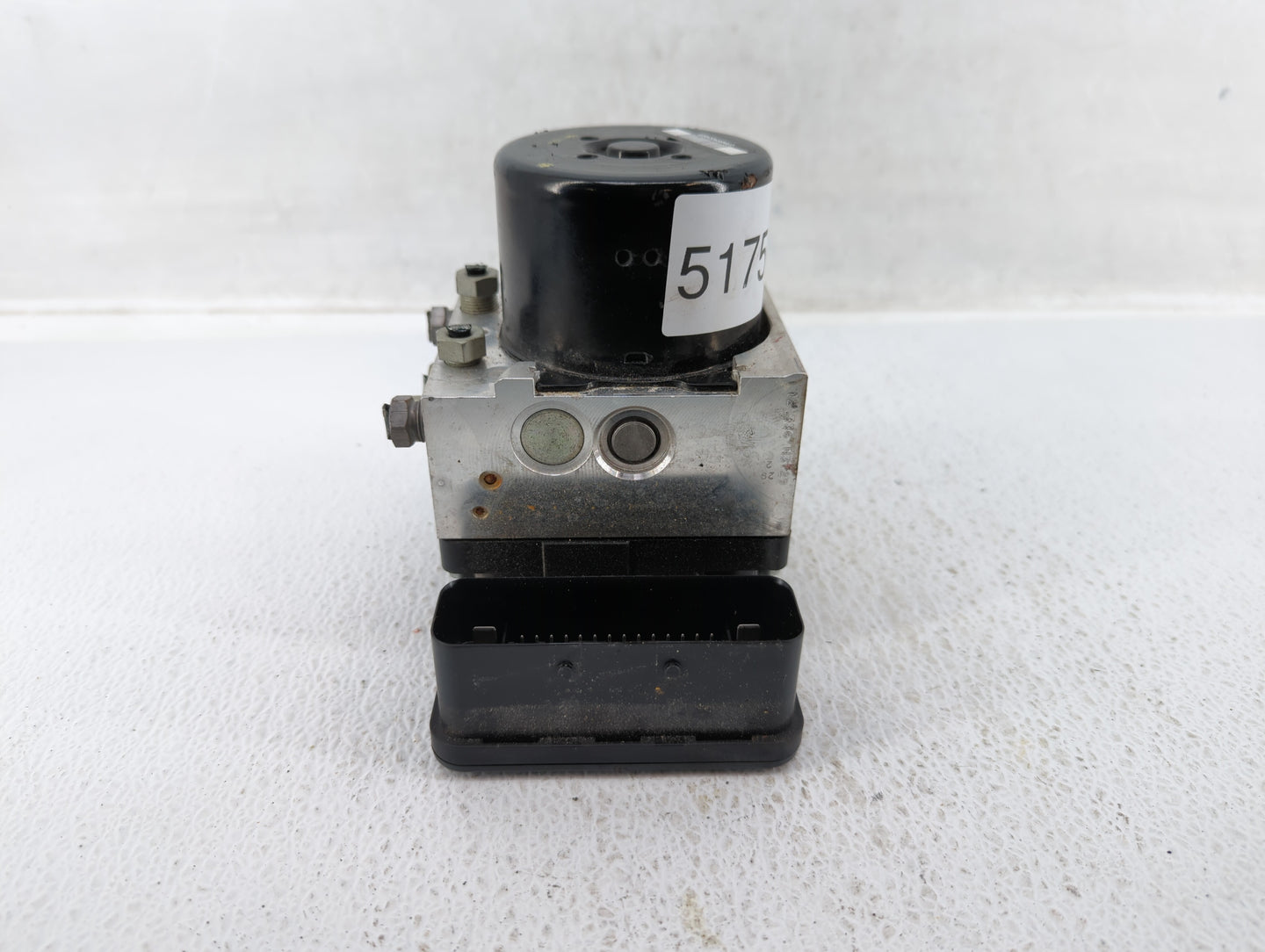 2013-2015 Volvo V60 ABS Pump Control Module Replacement P/N:P31329137 Fits Fits 2011 2012 2013 2014 2015 2016 OEM Used Auto 