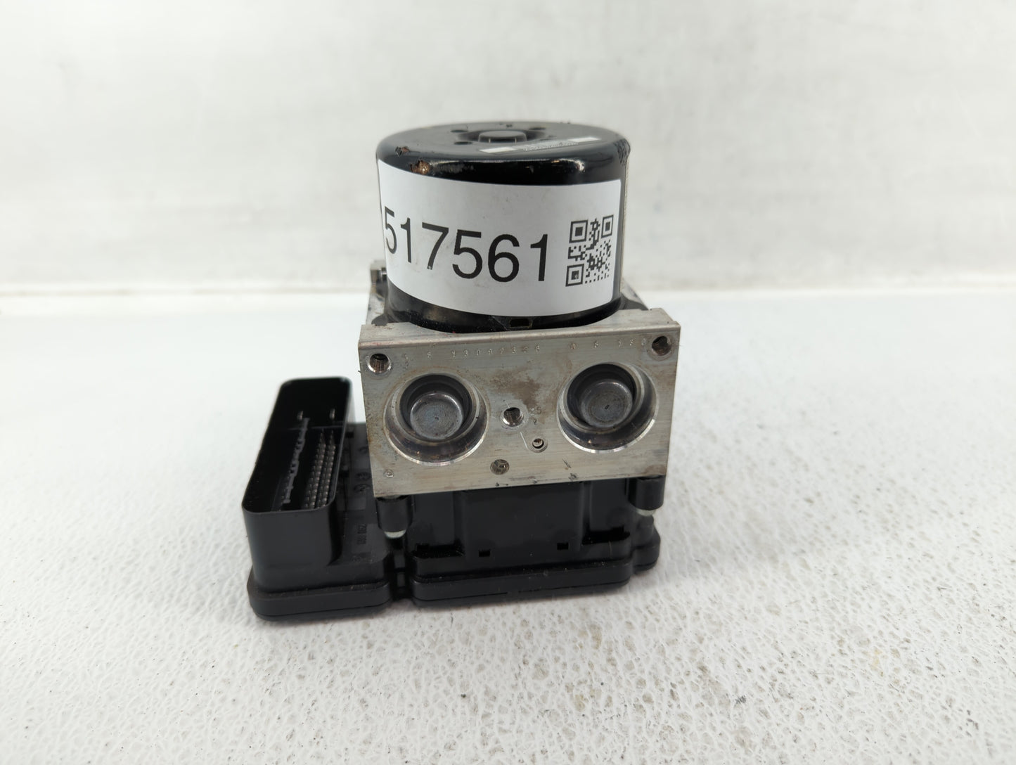 2013-2015 Volvo V60 ABS Pump Control Module Replacement P/N:P31329137 Fits Fits 2011 2012 2013 2014 2015 2016 OEM Used Auto 