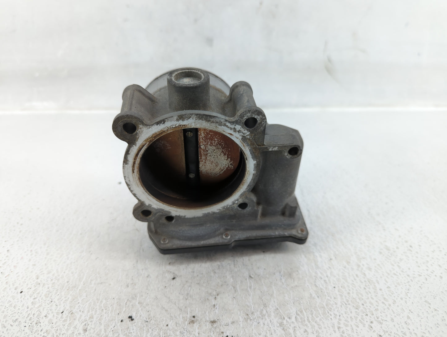 2015-2016 Volvo V60 Throttle Body P/N:78HL12-2510030-AAA 31331277 Fits Fits 2013 2014 2015 2016 OEM Used Auto Parts - Oemuse