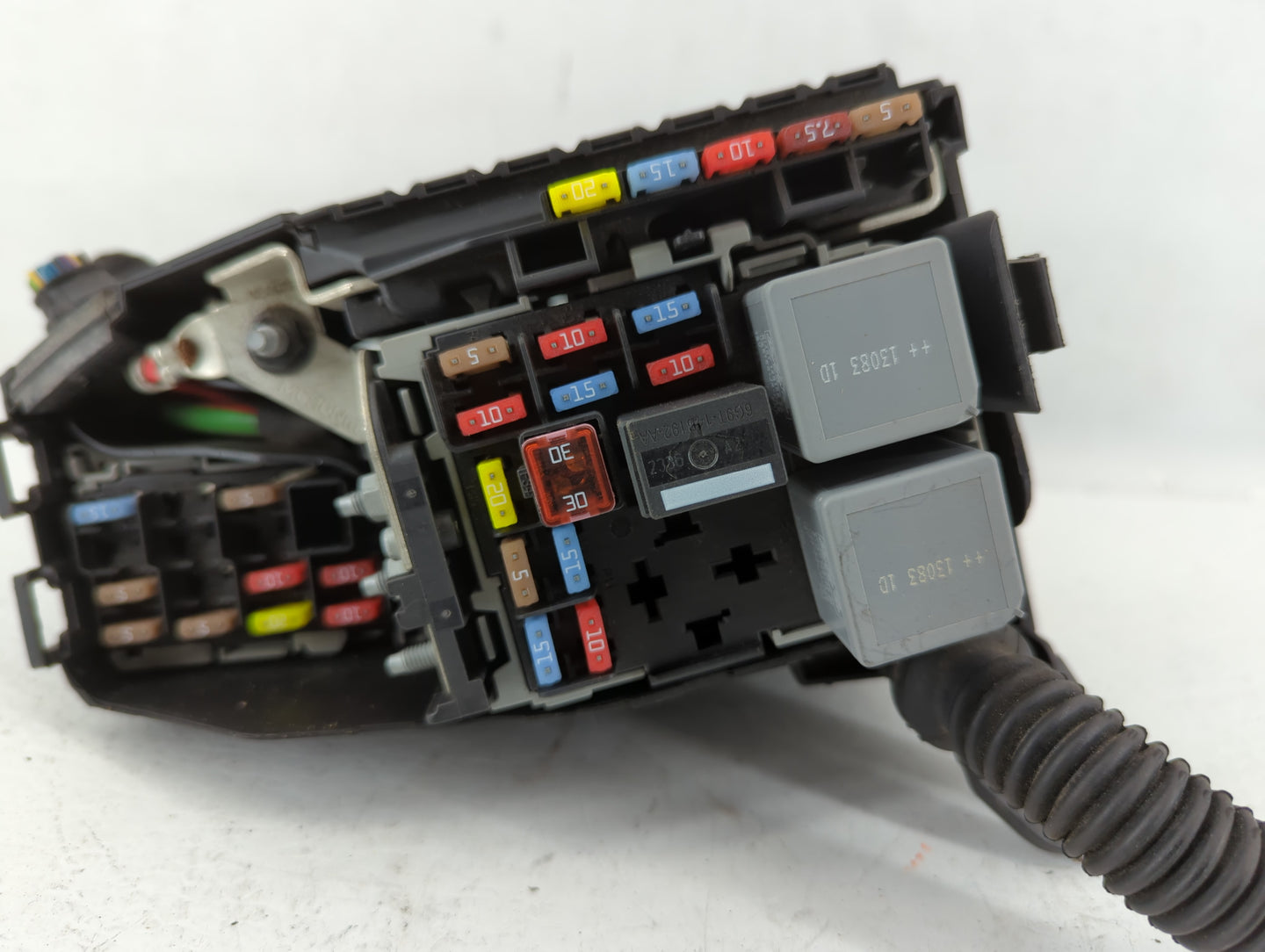 2013 Volvo V60 Fusebox Fuse Box Panel Relay Module P/N:31346538 Fits Fits 2011 2012 2014 OEM Used Auto Parts - Oemusedautopa