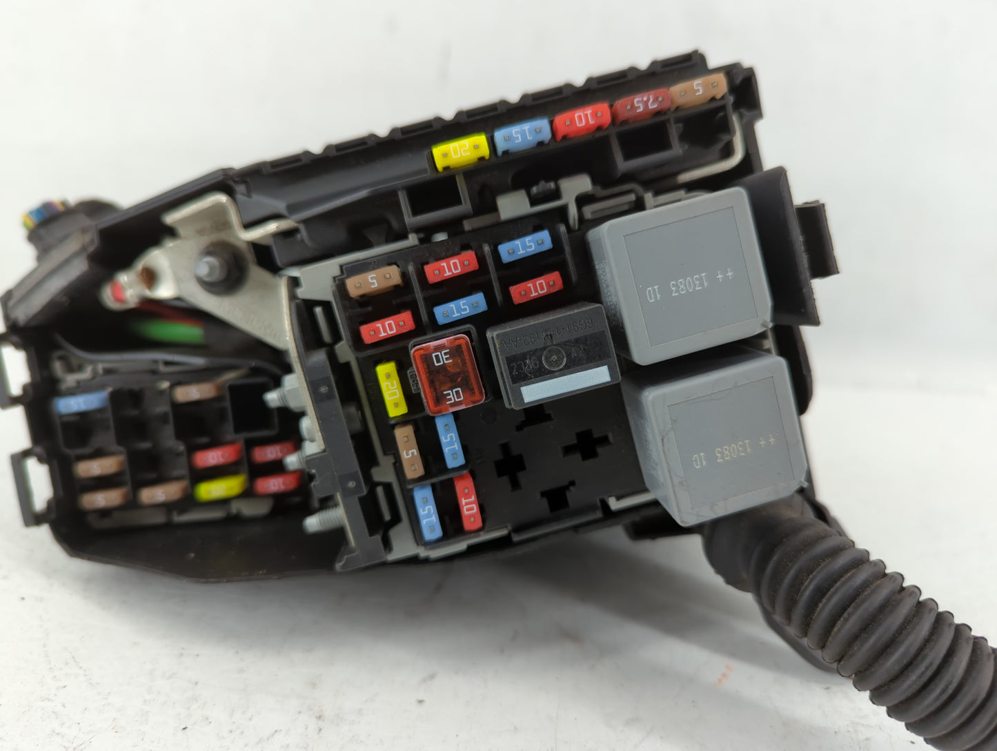 2013 Volvo V60 Fusebox Fuse Box Panel Relay Module P/N:31346538 Fits Fits 2011 2012 2014 OEM Used Auto Parts - Oemusedautopa