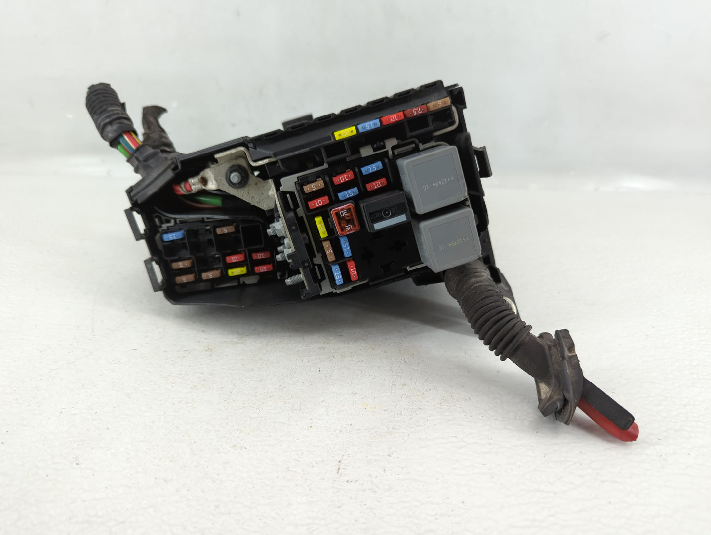 2013 Volvo V60 Fusebox Fuse Box Panel Relay Module P/N:6G9T-14A067 6G9T-14A067-CA Fits Fits 2011 2012 2014 OEM Used Auto Par