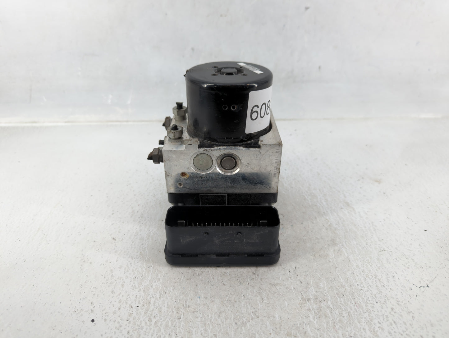 2013-2015 Volvo V60 ABS Pump Control Module Replacement P/N:P31329137 Fits Fits 2011 2012 2013 2014 2015 2016 OEM Used Auto 