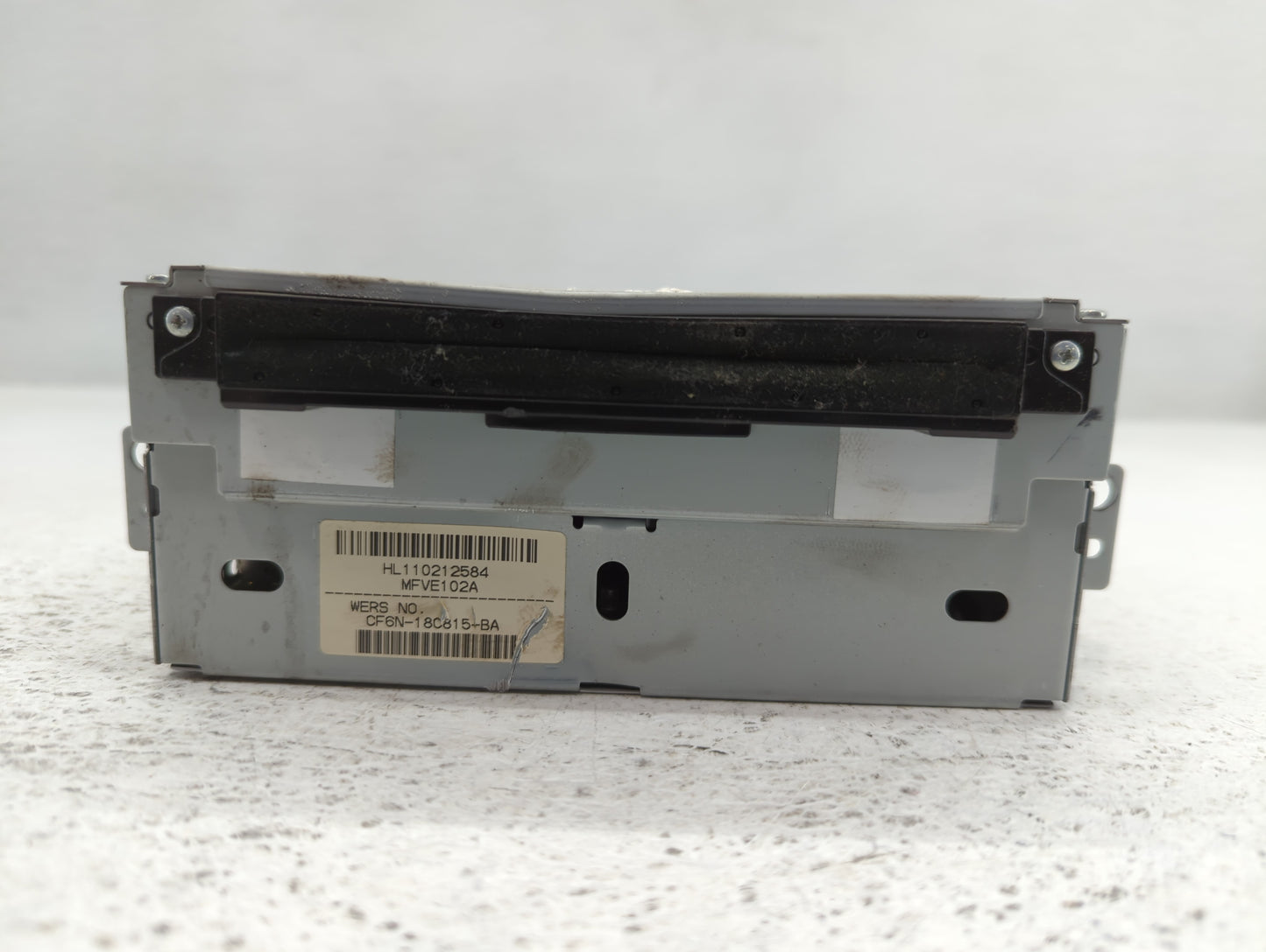 2013-2013 Volvo V60 Am Fm Cd Player Radio Receiver - Oemusedautoparts1.com