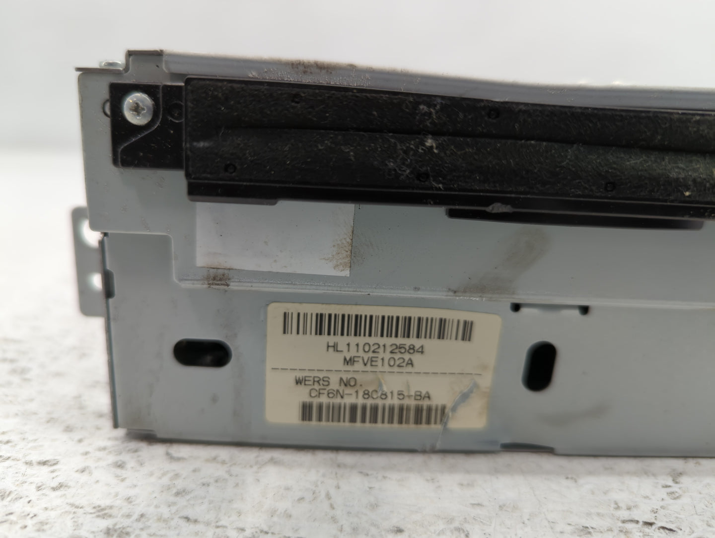 2013-2013 Volvo V60 Am Fm Cd Player Radio Receiver - Oemusedautoparts1.com
