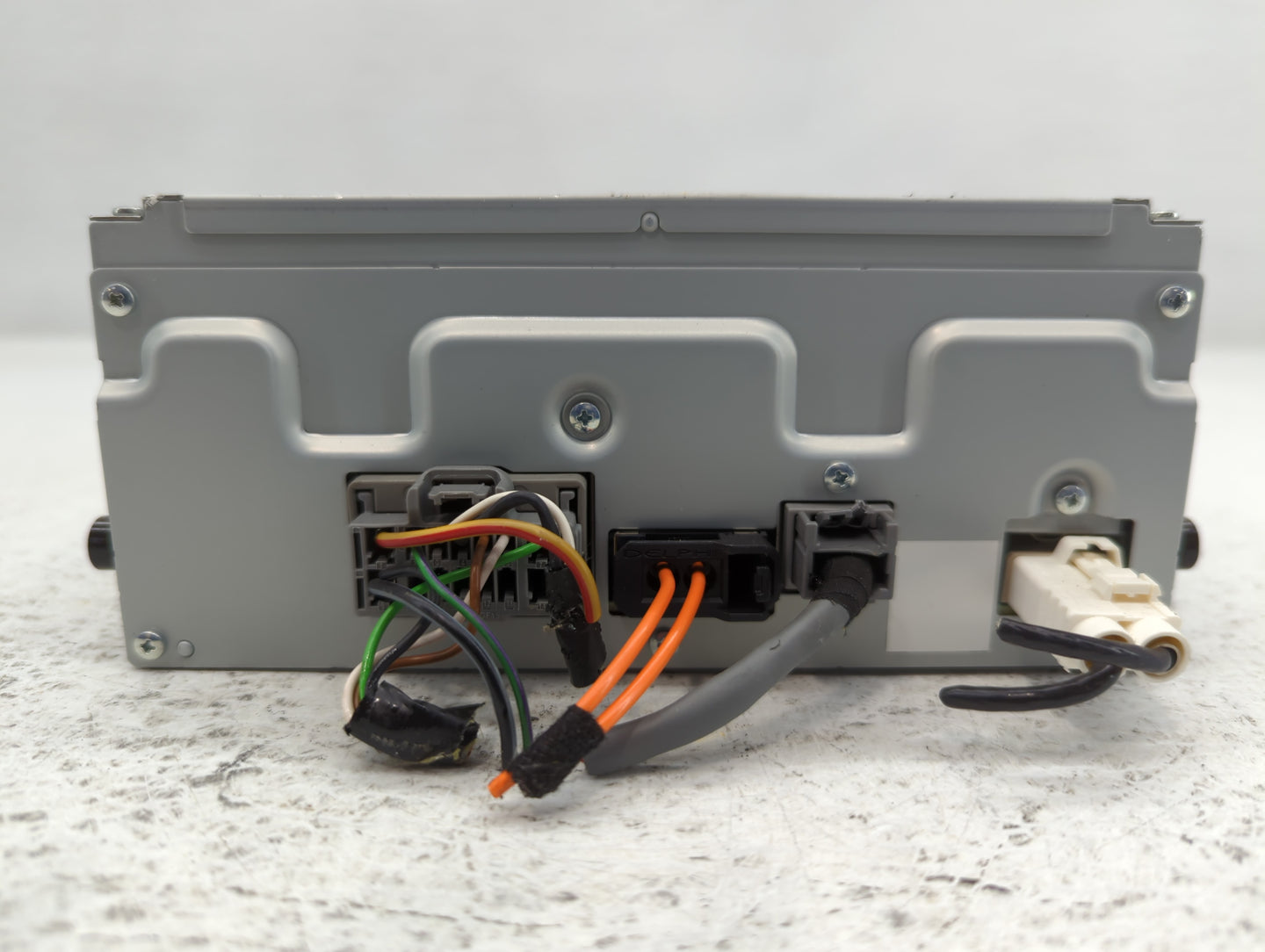 2013-2013 Volvo V60 Am Fm Cd Player Radio Receiver - Oemusedautoparts1.com