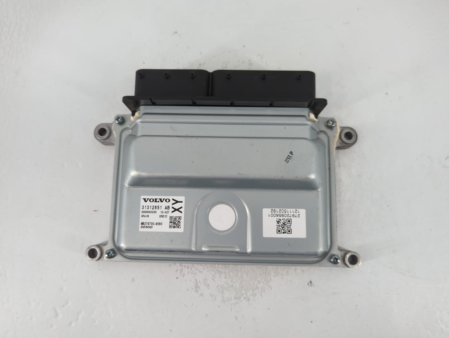 2015-2016 Volvo V60 PCM Engine Control Computer ECU ECM PCU OEM P/N:3131651 AB Fits Fits 2013 2014 2015 2016 OEM Used Auto P