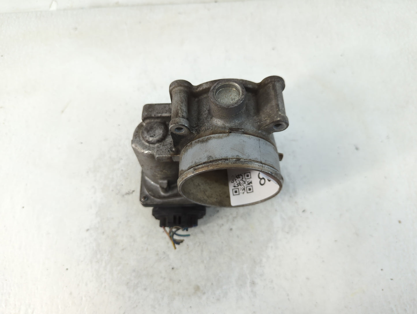 2015-2016 Volvo V60 Throttle Body P/N:78HL12-2510030-AAA Fits Fits 2013 2014 2015 2016 OEM Used Auto Parts - Oemusedautopart
