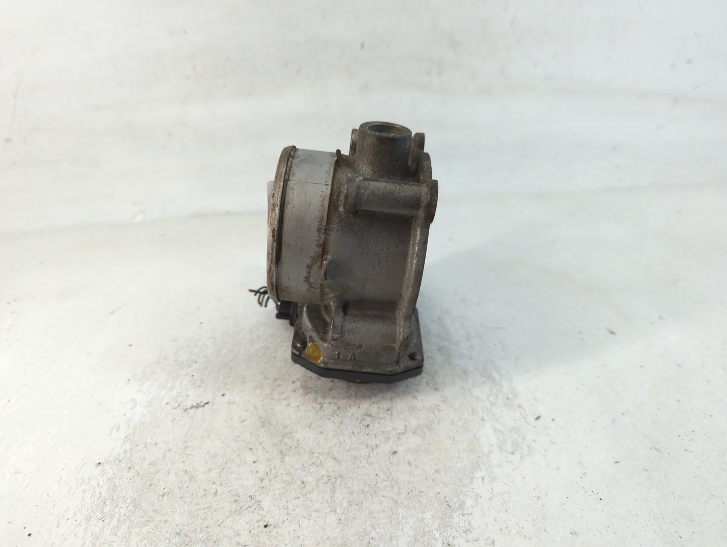 2015-2016 Volvo V60 Throttle Body P/N:78HL12-2510030-AAA Fits Fits 2013 2014 2015 2016 OEM Used Auto Parts - Oemusedautopart