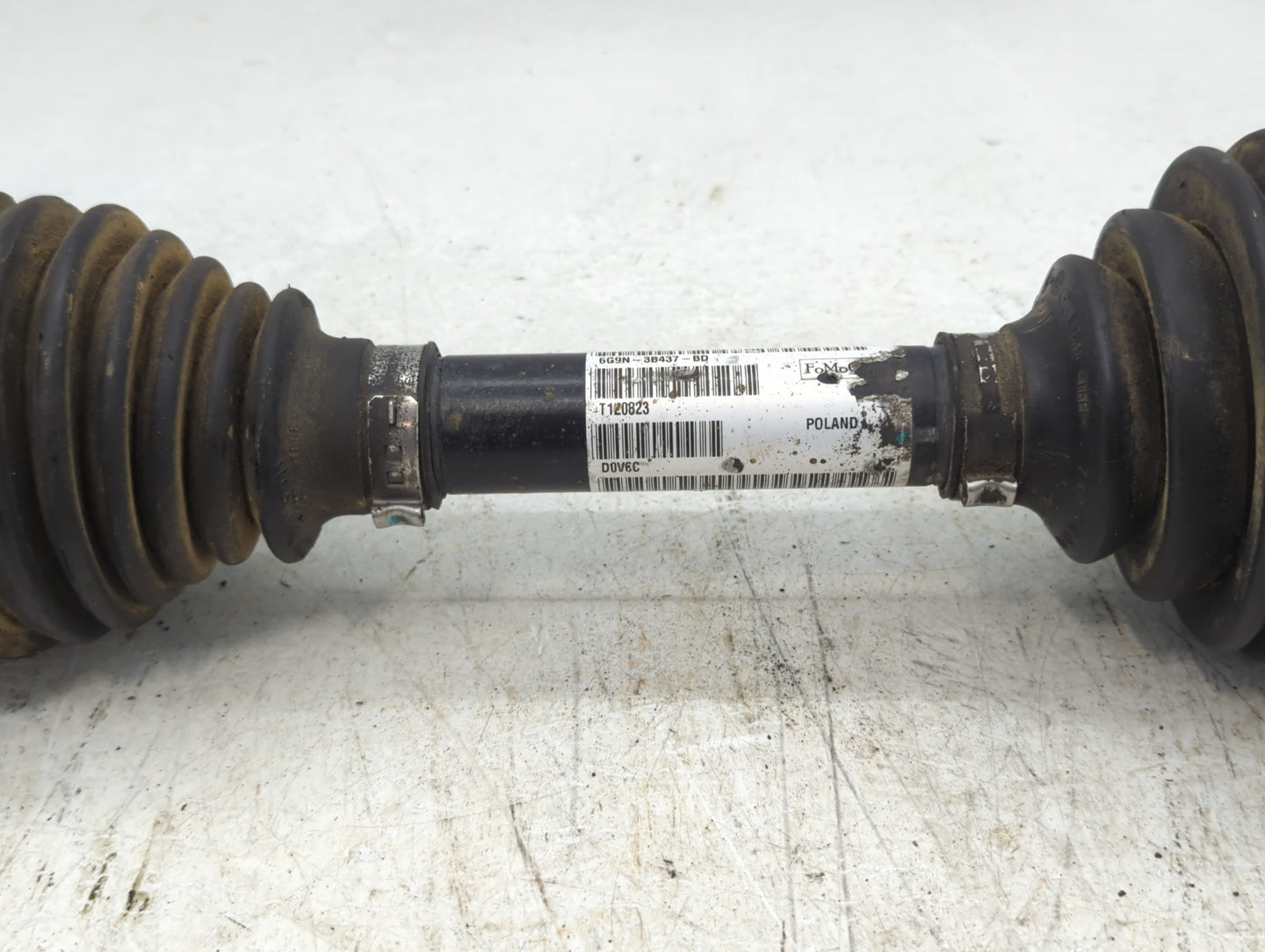 Volvo V60 Axle Shaft Front Driver Cv C/v - Oemusedautoparts1.com