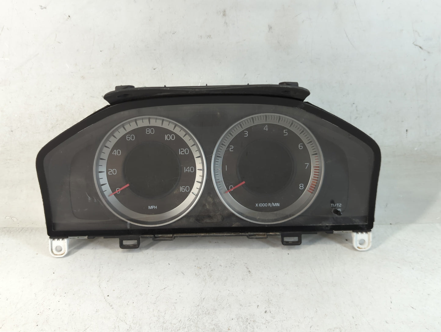 2013 Volvo V60 Instrument Cluster Speedometer Gauges P/N:69799-640U Fits Fits 2011 2012 2014 OEM Used Auto Parts - Oemusedau