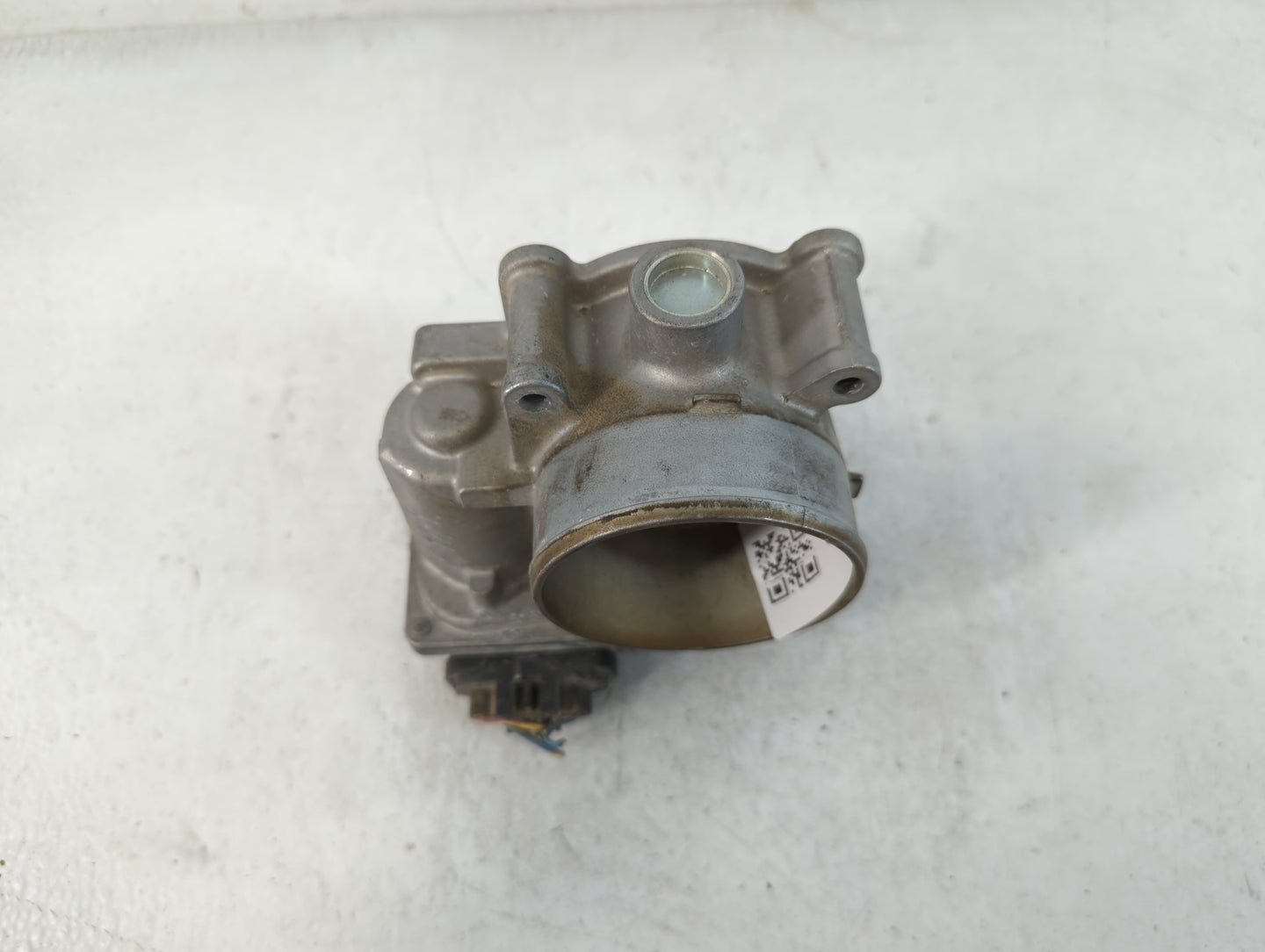 2015-2016 Volvo V60 Throttle Body P/N:142004P17 Fits Fits 2013 2014 2015 2016 OEM Used Auto Parts - Oemusedautoparts1.com