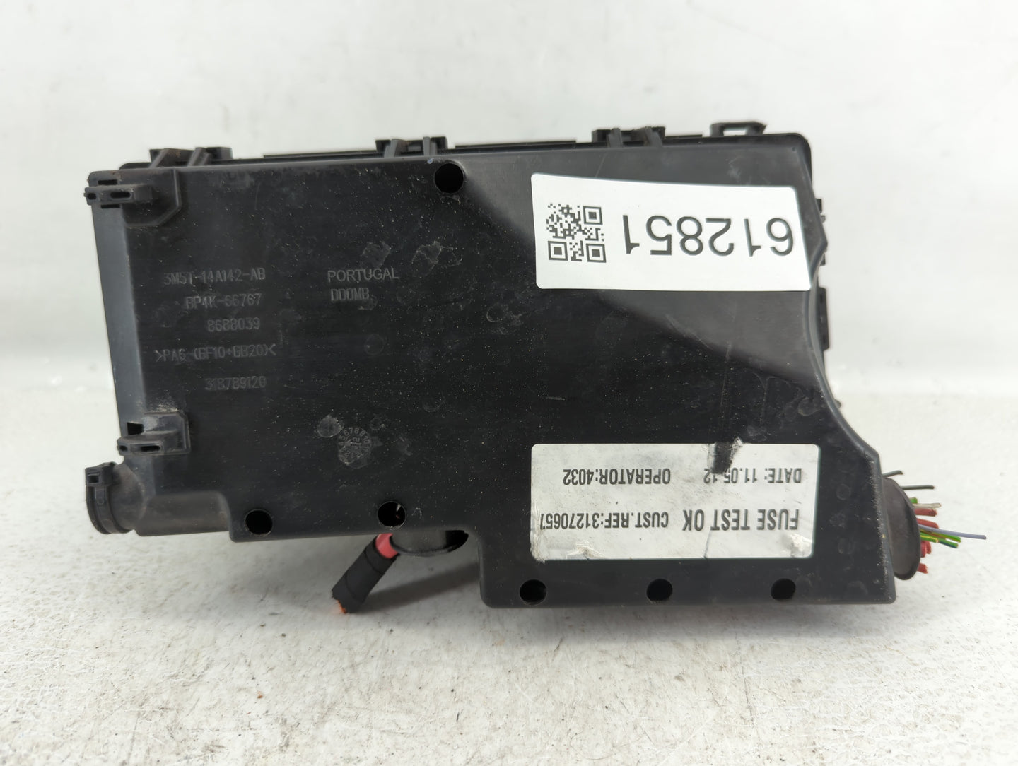 2010 Volvo V70 Fusebox Fuse Box Panel Relay Module P/N:518818000 Fits Fits 2011 2012 2013 OEM Used Auto Parts - Oemusedautop