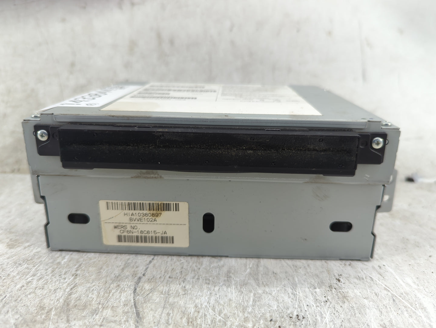 2011-2014 Volvo Xc60 Radio AM FM Cd Player Receiver Replacement P/N:BVVE102A CF6N-18C815-JA Fits OEM Used Auto Parts - Oemus