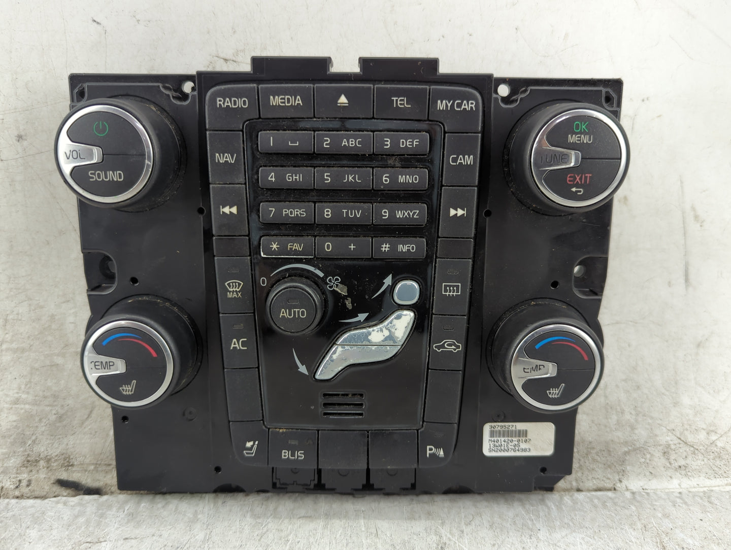 2011-2013 Volvo Xc60 Radio Control Panel - Oemusedautoparts1.com