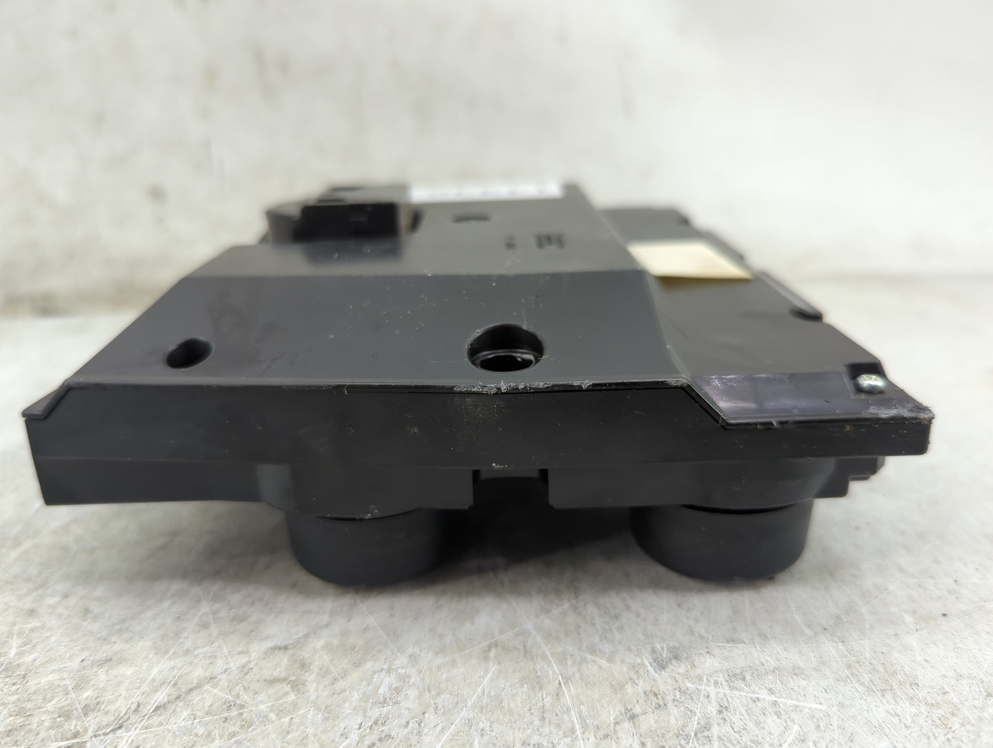 2011-2013 Volvo Xc60 Radio Control Panel - Oemusedautoparts1.com