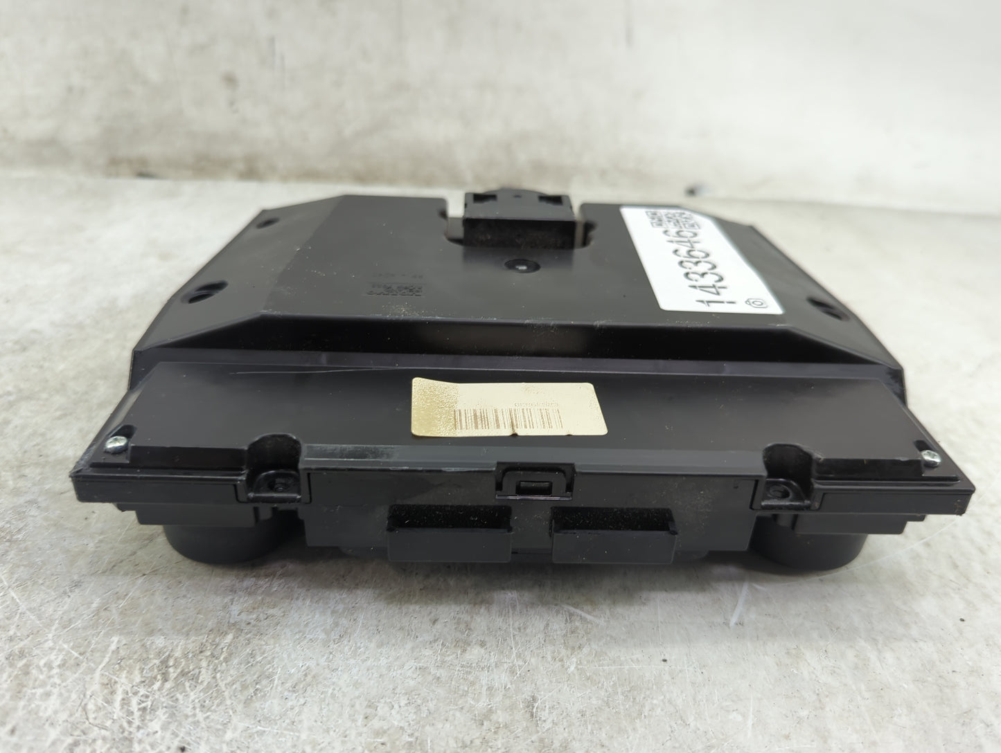 2011-2013 Volvo Xc60 Radio Control Panel - Oemusedautoparts1.com