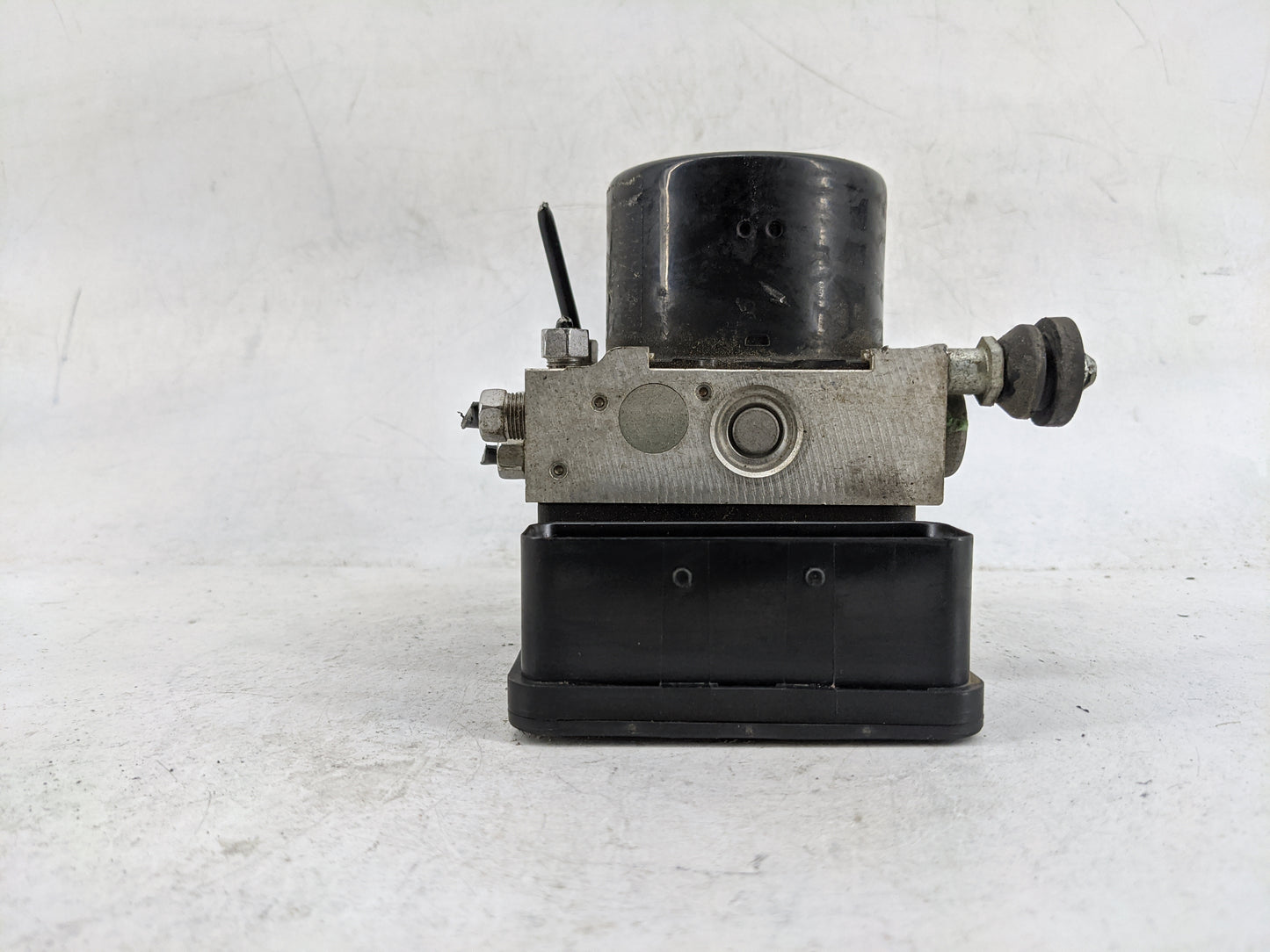2013 Volvo Xc60 ABS Pump Control Module Replacement P/N:C3P4 7168 919 80524328, 303AF, 10.0212-0803.4 Fits OEM Used Auto Par