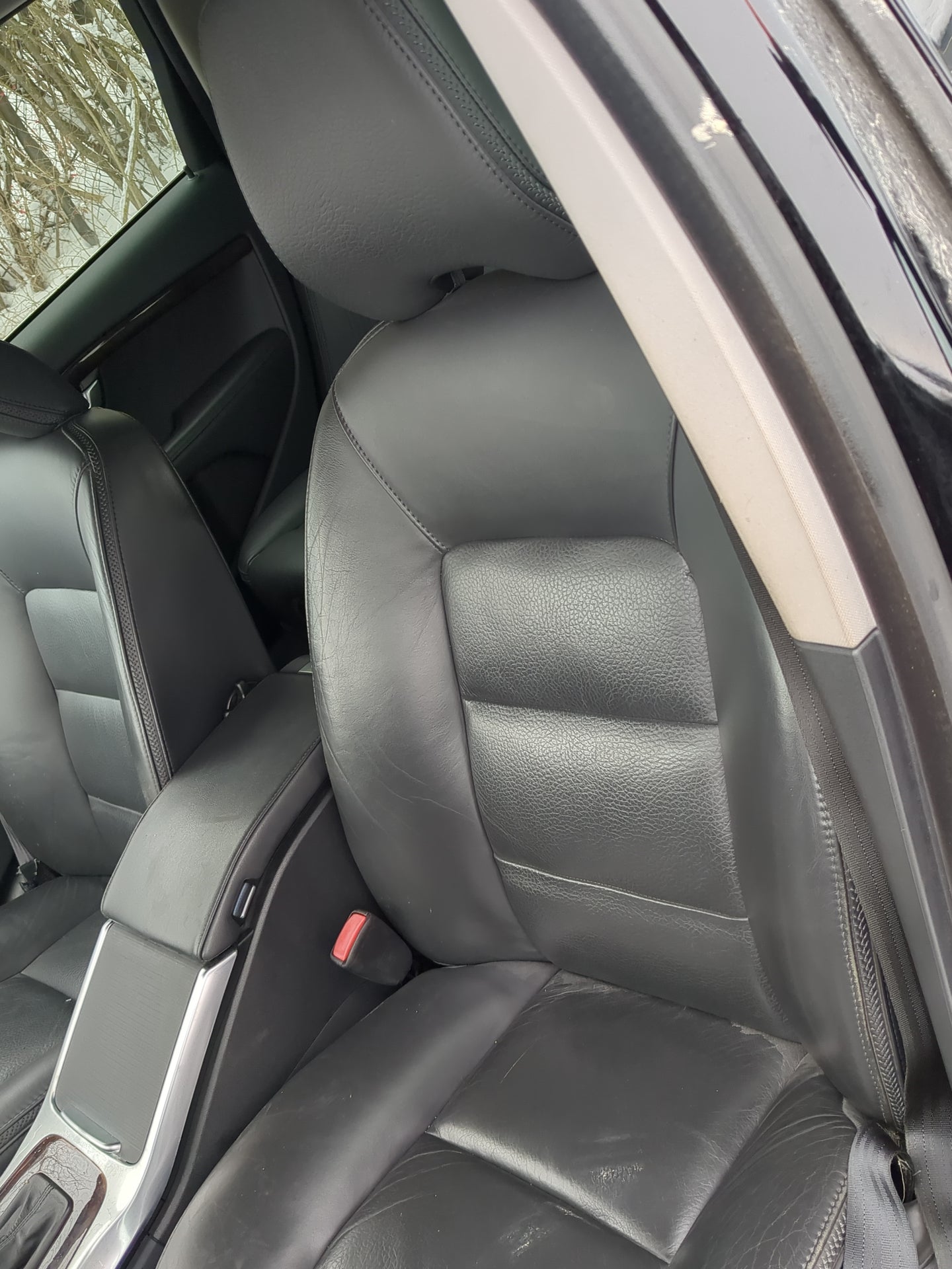 2012-2016 Volvo Xc70 Driver Front Seat Oem - Oemusedautoparts1.com