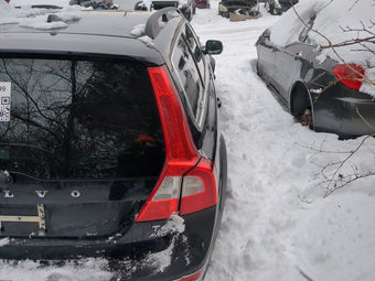 compare product Tail Lights 2013 VOLVO XC70