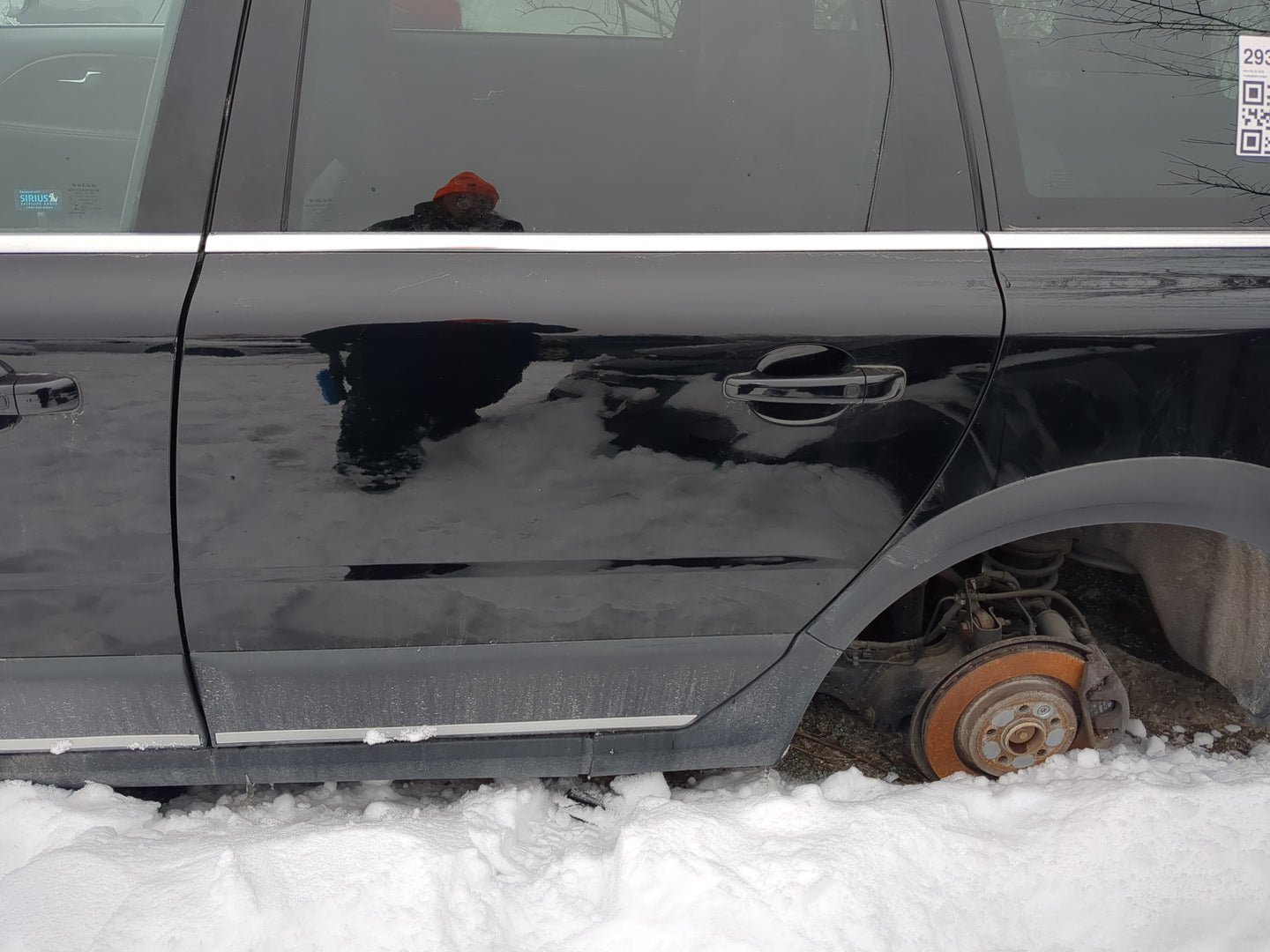 2008-2016 Volvo Xc70 Driver Rear Door Oem - Oemusedautoparts1.com