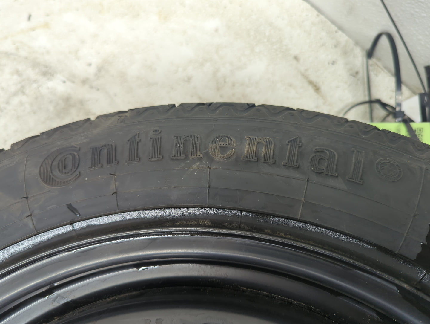 2007-2016 Volvo Xc70 Spare Donut Tire Wheel Rim Oem Black - Oemusedautoparts1.com