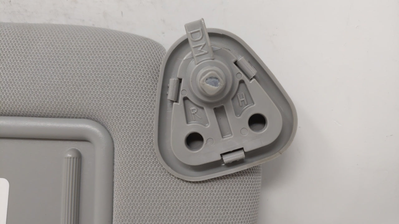 2013 Volvo Fe Sun Visor Shade Replacement Passenger Right Mirror Fits OEM Used Auto Parts - Oemusedautoparts1.com