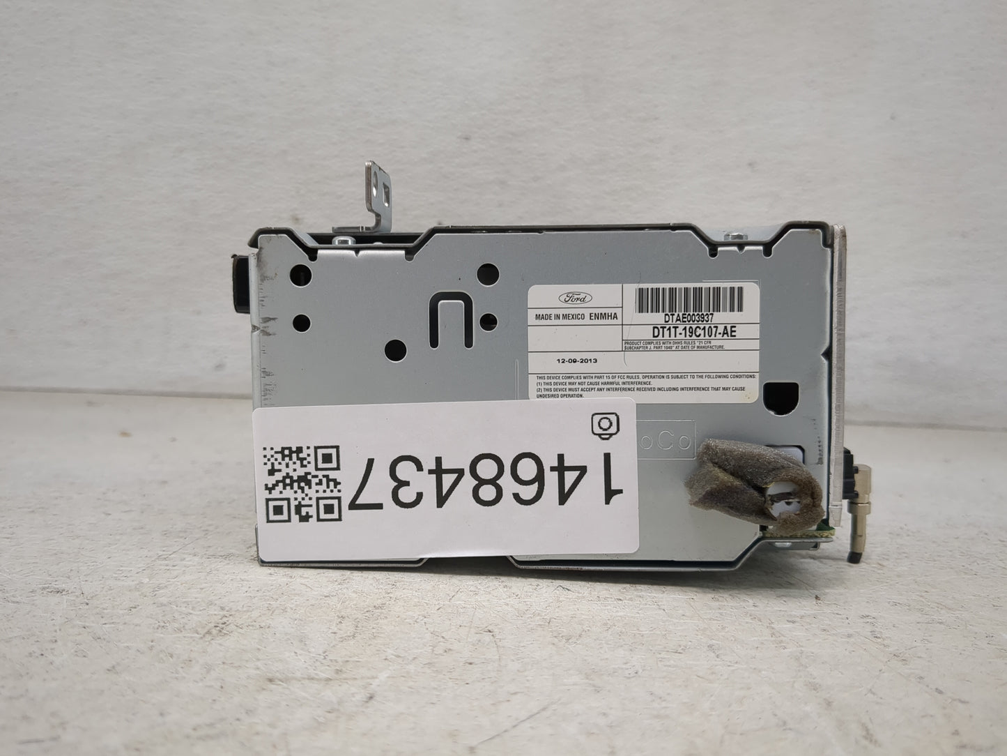 2014 Transit Connect Radio AM FM Cd Player Receiver Replacement Fits Fits 2015 OEM Used Auto Parts - Oemusedautoparts1.com