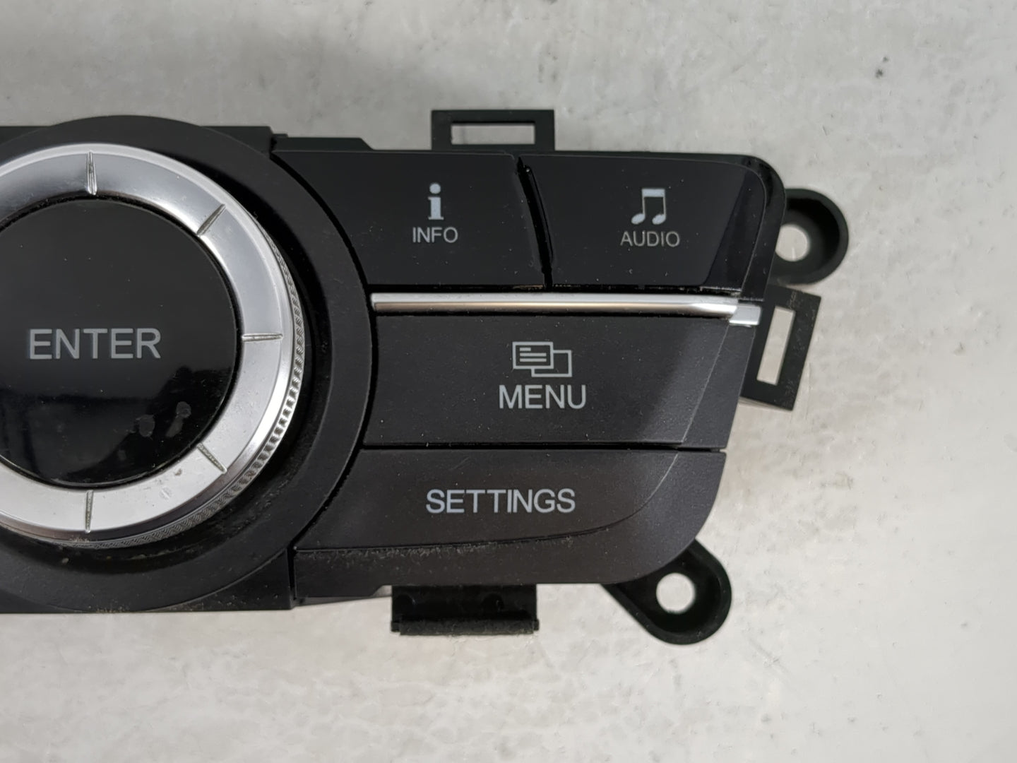 2014-2017 Acura Mdx Radio AM FM Cd Player Receiver Replacement Fits Fits 2014 2015 2016 2017 OEM Used Auto Parts - Oemusedau
