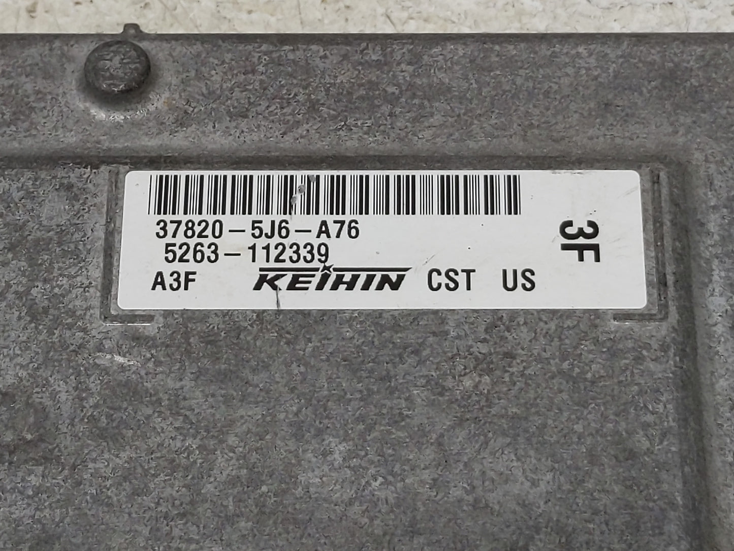 2014-2015 Acura Mdx PCM Engine Control Computer ECU ECM PCU OEM P/N:37820-5J6-A76 Fits Fits 2014 2015 OEM Used Auto Parts - 