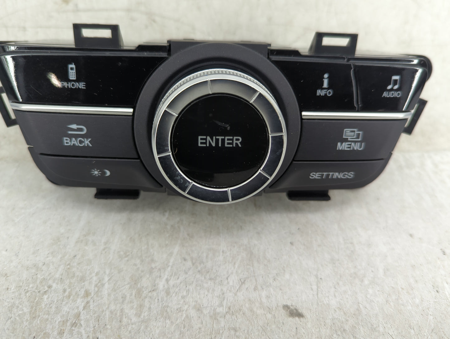 2014-2017 Acura Mdx Radio AM FM Cd Player Receiver Replacement Fits Fits 2014 2015 2016 2017 OEM Used Auto Parts - Oemusedau