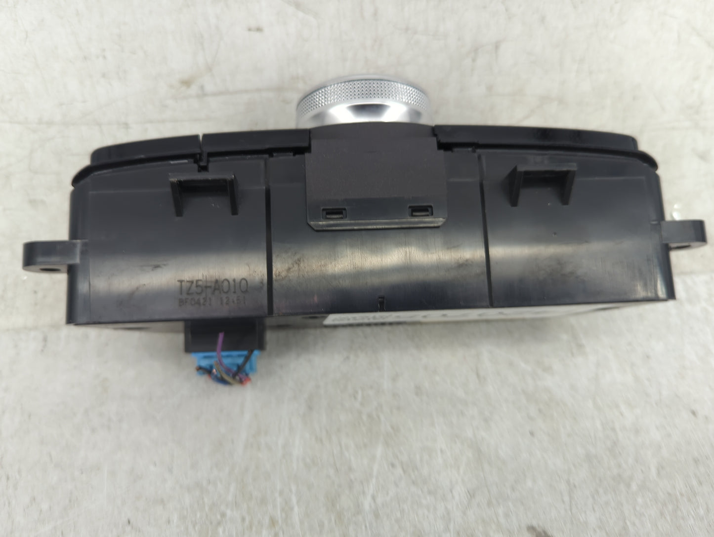 2014-2017 Acura Mdx Radio AM FM Cd Player Receiver Replacement Fits Fits 2014 2015 2016 2017 OEM Used Auto Parts - Oemusedau