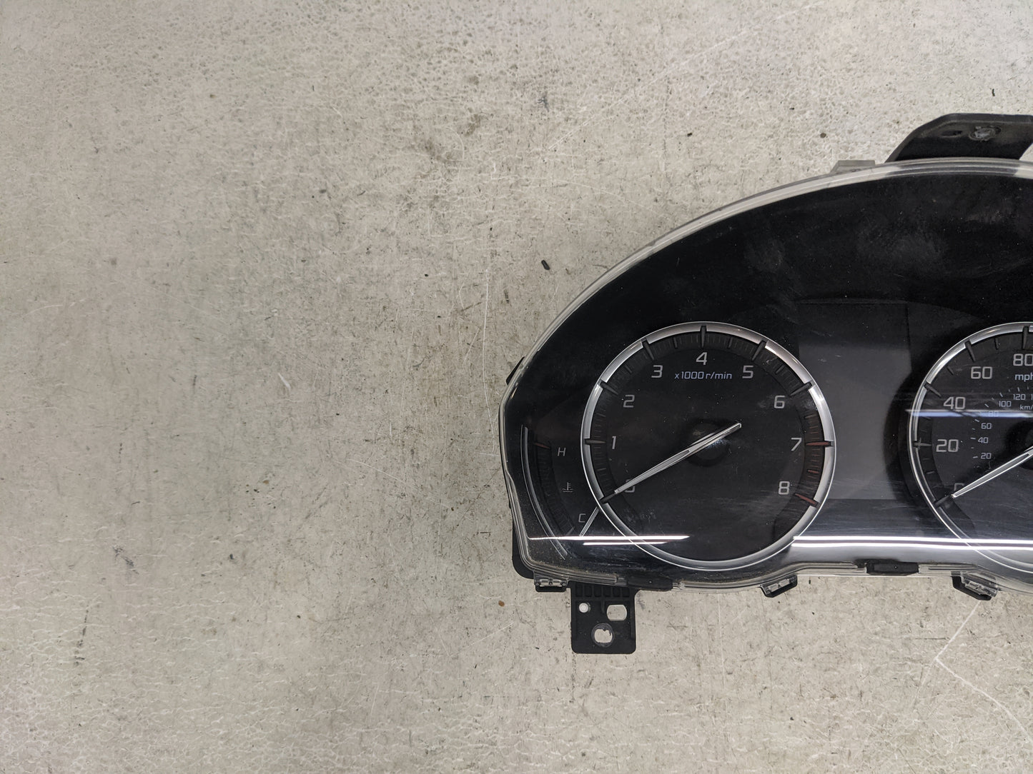 2014-2015 Acura Mdx Instrument Cluster Speedometer Gauges P/N:78100-TZ5-A130 TN257470-6528 Miles:107K Fits Fits 2014 2015 OE