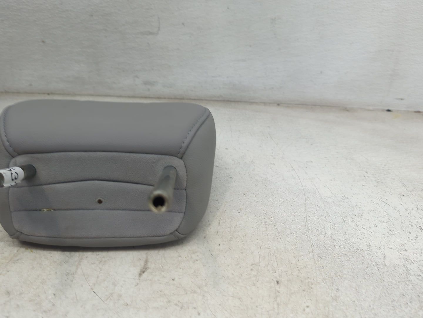 2014 Acura Mdx Headrest Head Rest Front Driver Seat Gray - Oemusedautoparts1.com