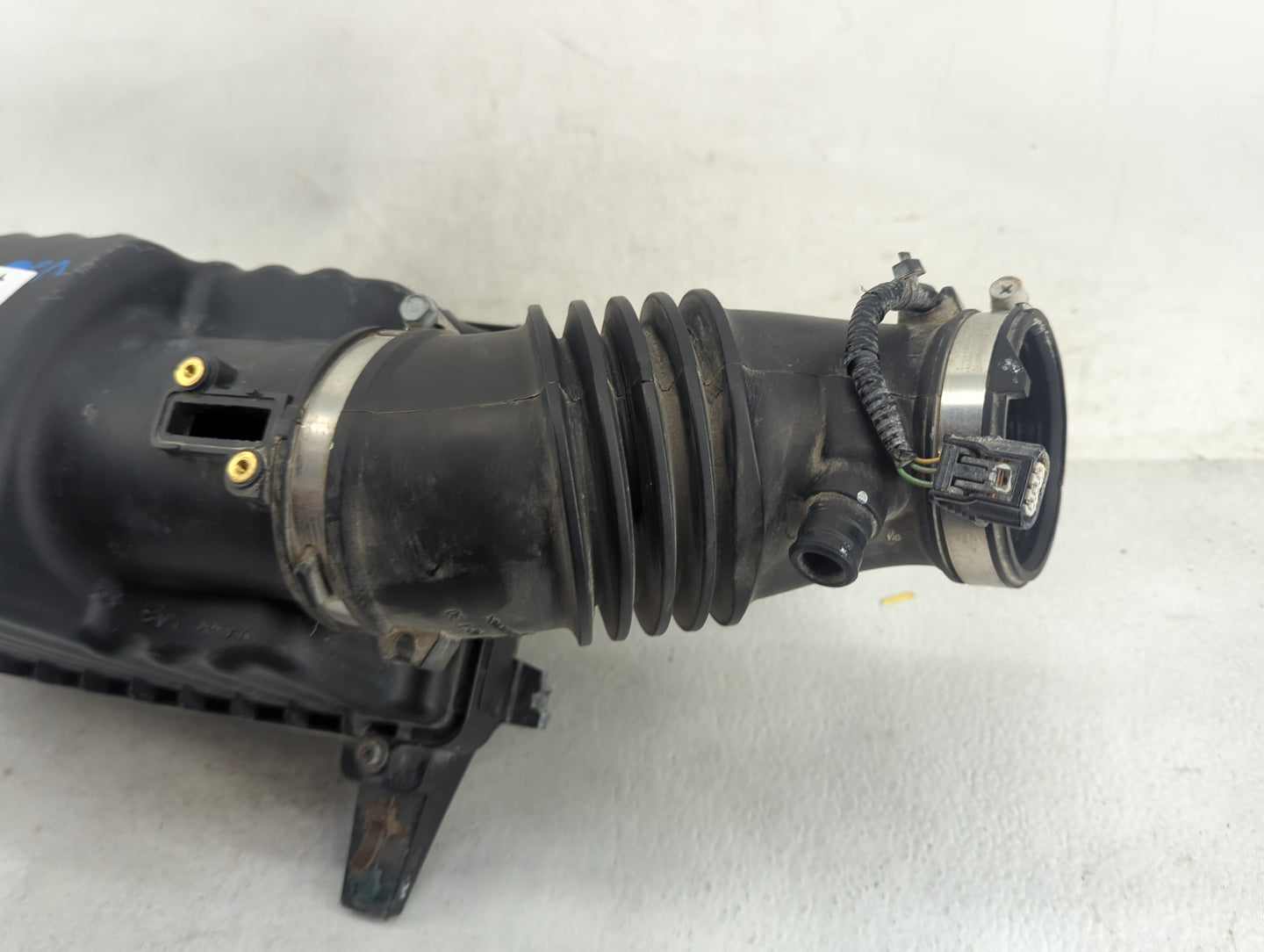 2014 Acura Mdx Air Cleaner Intake-duct Hose Tube - Oemusedautoparts1.com