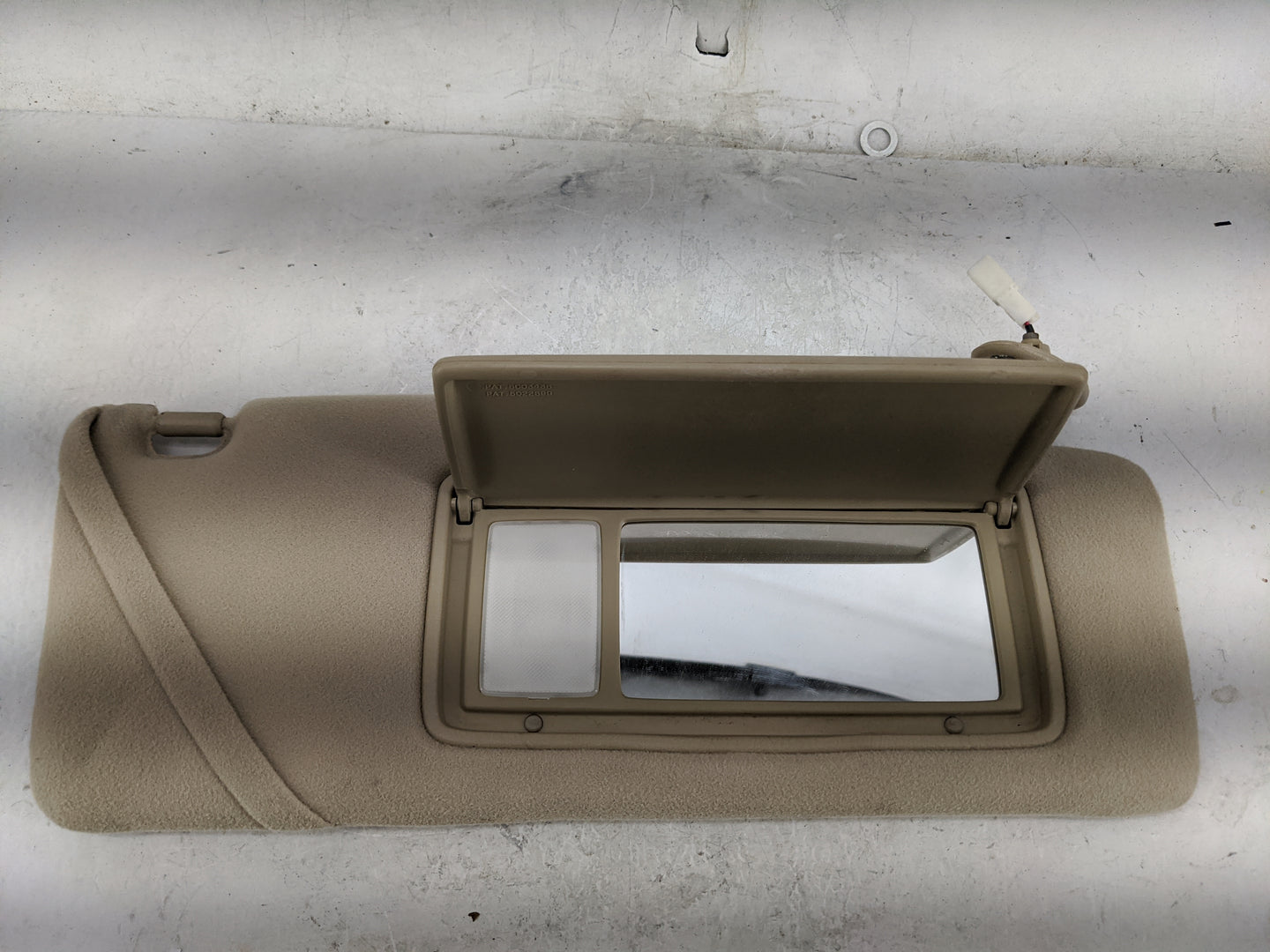 2014-2020 Acura Mdx Sun Visor Shade Replacement Passenger Right Mirror Fits Fits 2014 2015 2016 2017 2018 2019 2020 OEM Used