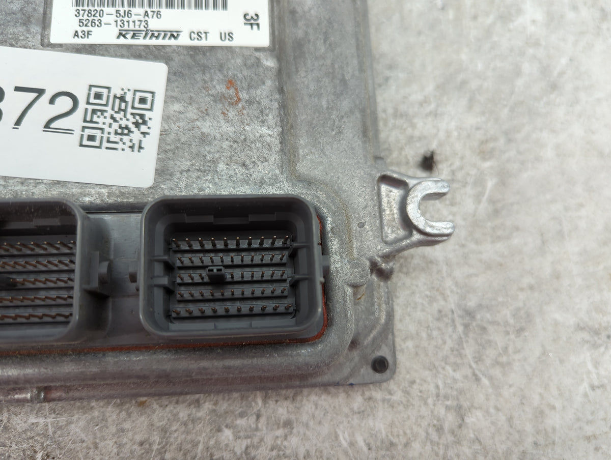 2014-2015 Acura Mdx PCM Engine Control Computer ECU ECM PCU OEM P/N:37820-5J6-A76 5263-131173 Fits 2014 2015 OEM Used Auto P