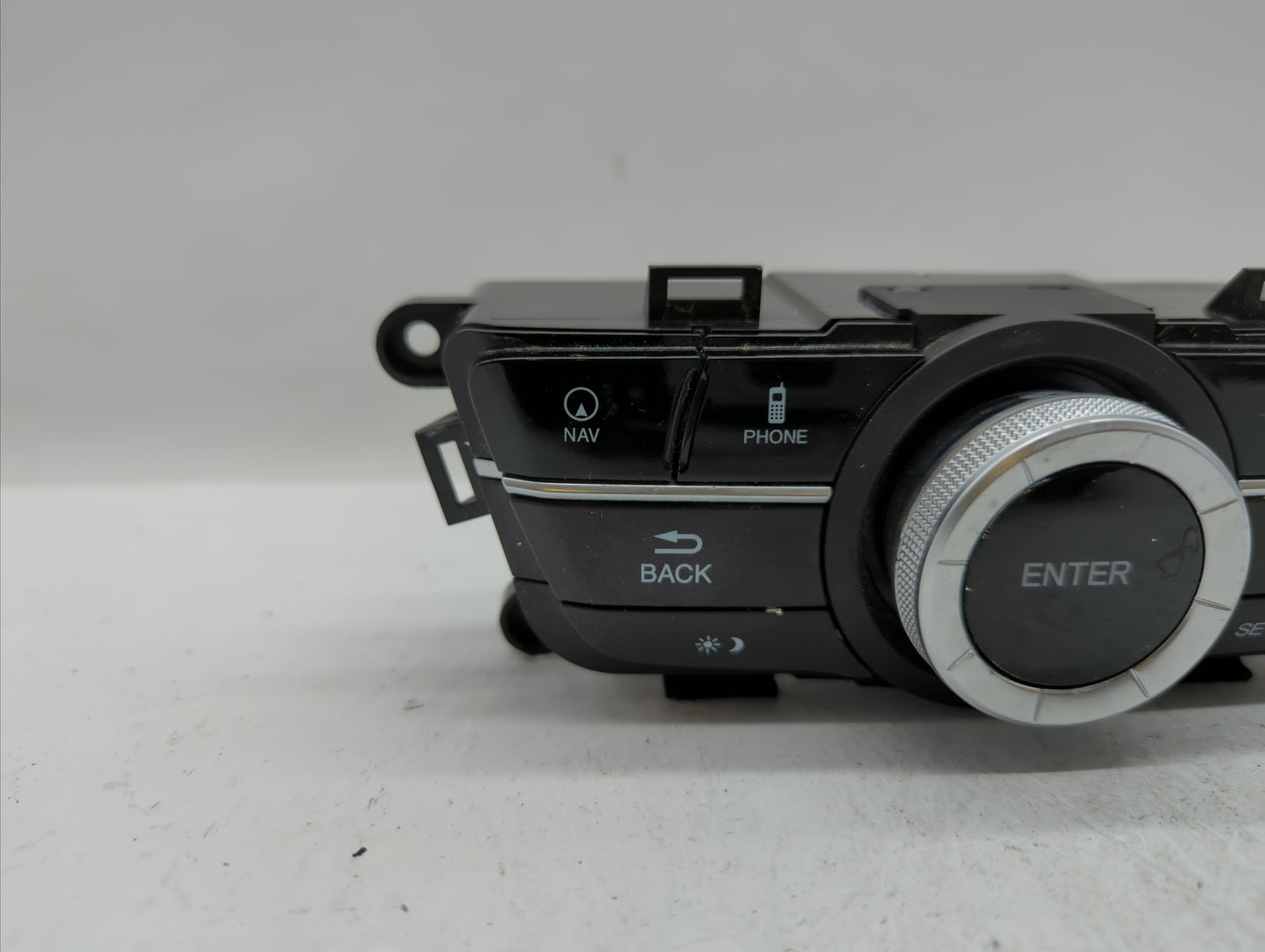2014-2017 Acura Mdx Radio Control Panel - Oemusedautoparts1.com