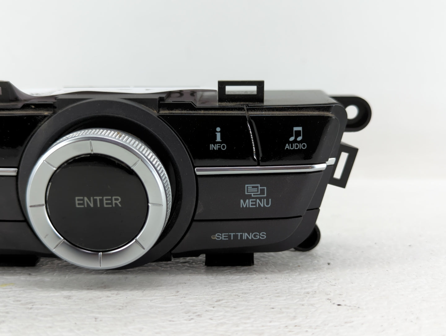 2014-2017 Acura Mdx Am Fm Cd Player Radio Receiver - Oemusedautoparts1.com