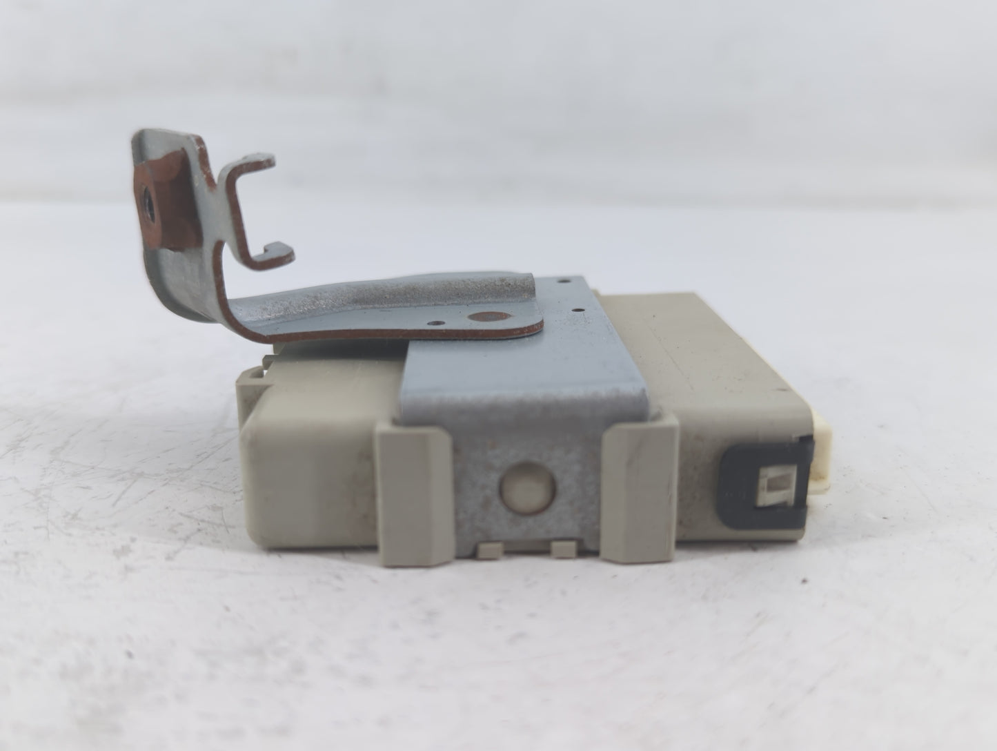 2014-2015 Acura Mdx PCM Engine Control Computer ECU ECM PCU OEM P/N:89940-33220 Fits Fits 2014 2015 OEM Used Auto Parts - Oe