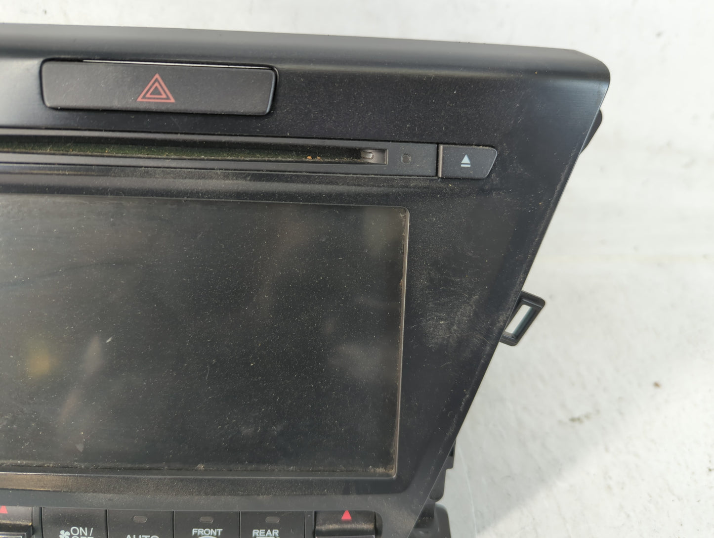 2014-2015 Acura Mdx Radio AM FM Cd Player Receiver Replacement P/N:39540-TZ5-A120-M1 Fits Fits 2014 2015 OEM Used Auto Parts