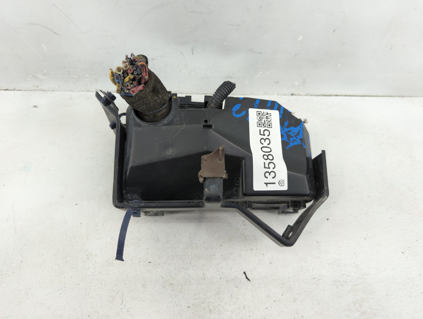 2013-2015 Acura Rdx Fusebox Fuse Box Panel Relay Module P/N:212R201A3R Fits Fits 2013 2014 2015 OEM Used Auto Parts - Oemuse